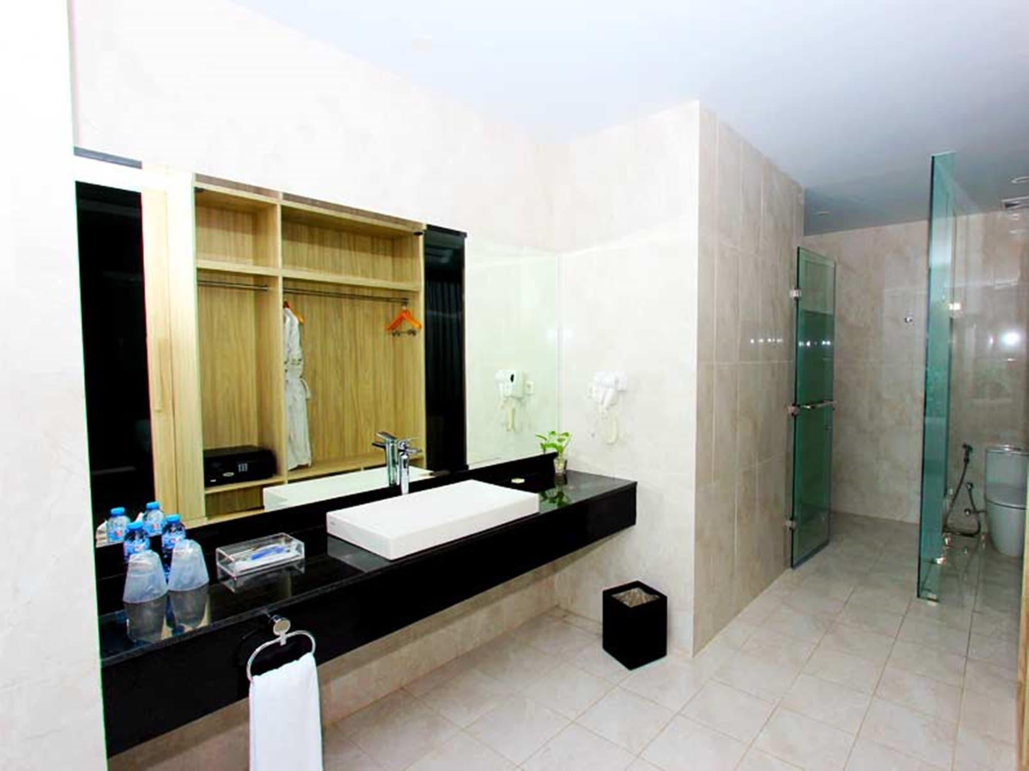 Sparks Life Jakarta, Artotel Curated Exterior foto