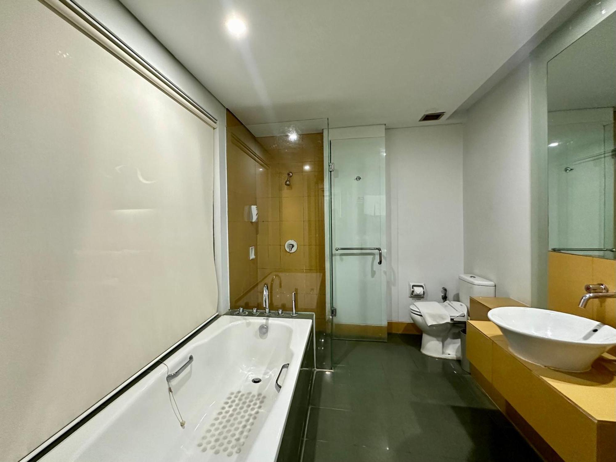 Sparks Life Jakarta, Artotel Curated Exterior foto